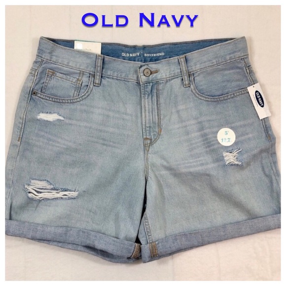 Old Navy Pants - 🆕 Old Navy Distressed Boyfriend Jean Shorts